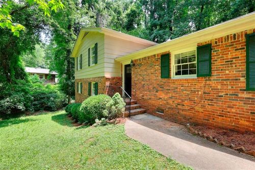 2802 Leisure Woods Ln, Decatur, GA, 30034-3438 | Card Image