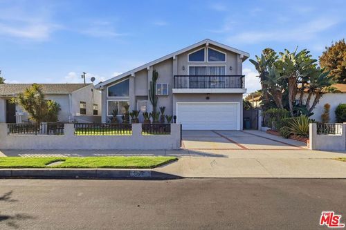 12421 Barbara Ave, Los Angeles, CA, 90066-4901 | Card Image