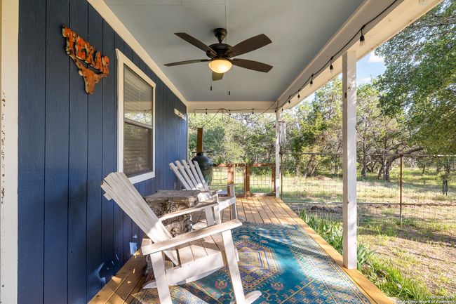 1060 Forest View Dr, House other with 1 bedrooms, 1 bathrooms and null parking in Blanco TX | Image 15