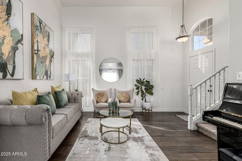 729 E Glenhaven Dr, Phoenix, AZ, 85048-2064 | Card Image