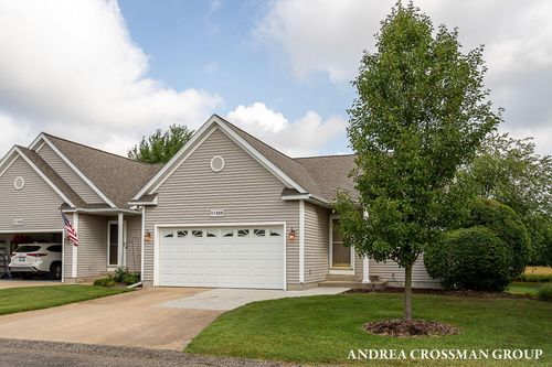 11325 Village Green Dr, Holland, MI, 49424-7700 | Card Image