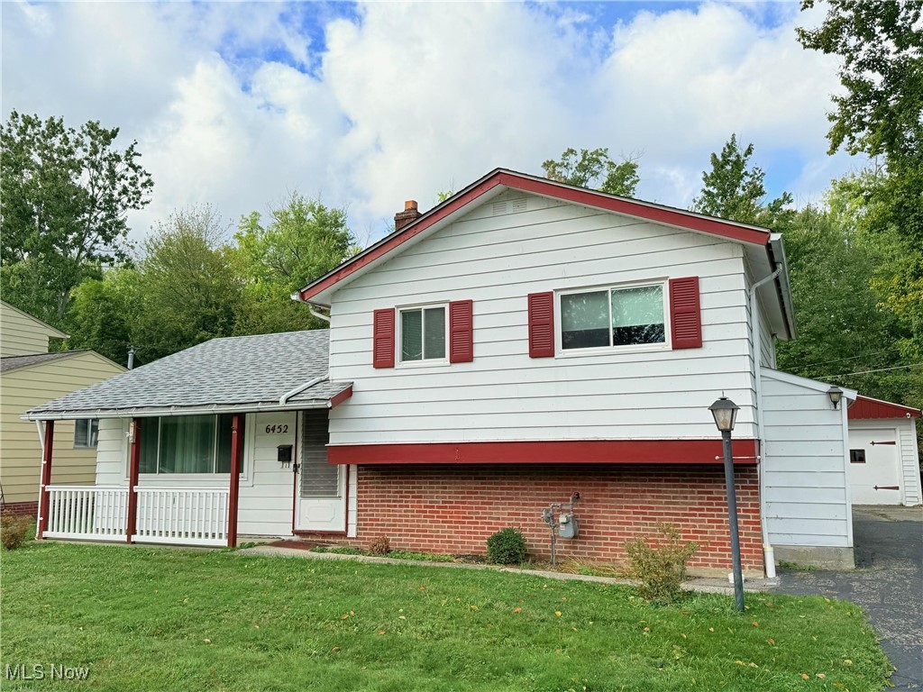Brooks Blvd, Mentor, OH 44060