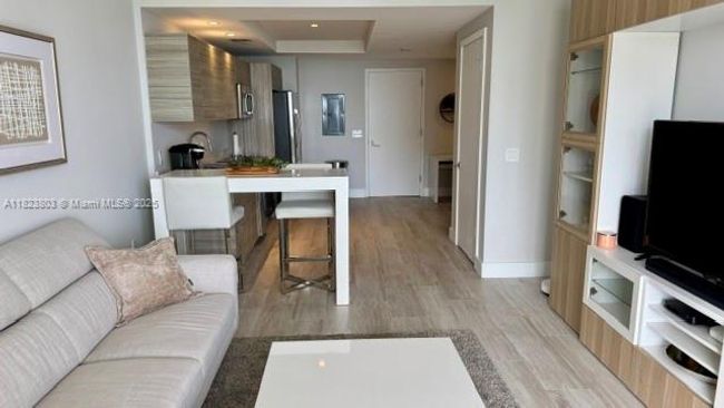 UNIT-2206 - 121 Ne 34 Th St, Condo with 1 bedrooms, 2 bathrooms and null parking in Miami FL | Image 5