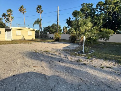 5209 4th B St E, BRADENTON, FL, 34203-4734 | Card Image