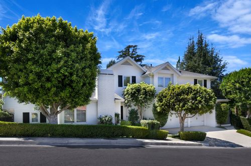 3177 Hutton Dr, Beverly Hills, CA, 90210-1212 | Card Image