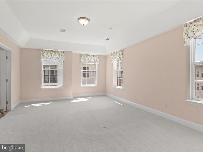 UNIT-407 - 9204 Charleston Dr, Condo with 3 bedrooms, 2 bathrooms and null parking in MANASSAS VA | Image 24