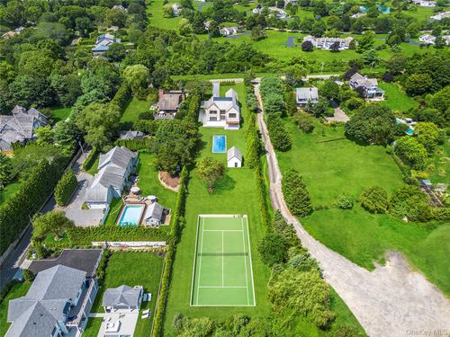 50 Tuckahoe Ln, Southampton, NY, 11968-3228 | Card Image