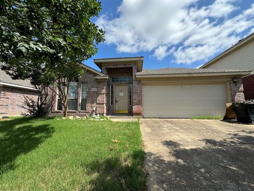 4512 Stepping Stone Drive, Fort Worth, TX, 76123 | Card Image