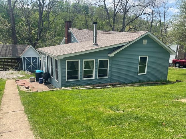 20 Warner Ave, House other with 2 bedrooms, 1 bathrooms and 3 parking in Charleroi PA | Image 4