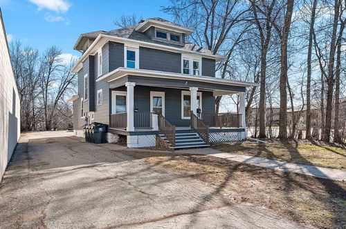 209 Nicolet Boulevard, NEENAH, WI, 54956 | Card Image