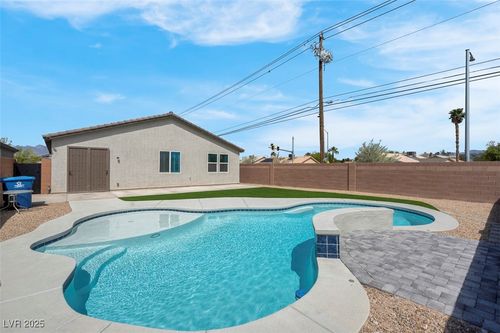 3556 Valley Lily St, North Las Vegas, NV, 89032-7756 | Card Image