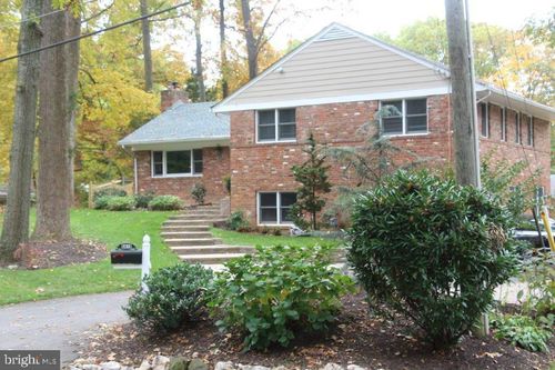 6419 Lyric Ln, FALLS CHURCH, VA, 22044-1220 | Card Image