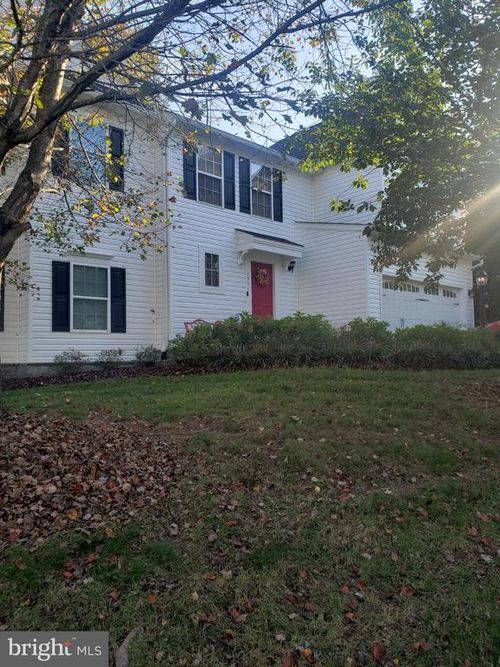 7951 Priya Ct, Manassas, VA, 20111-1977 | Card Image