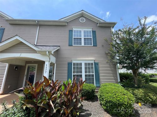 1177 Triece Ln, Charlotte, NC, 28215-4286 | Card Image