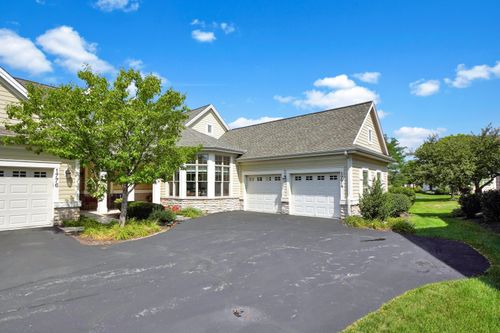 1774 Regal Ct, Oconomowoc, WI, 53066-4893 | Card Image