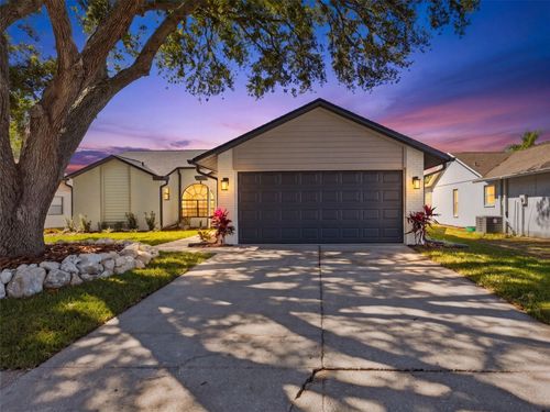 8452 Yearling Ln, NEW PORT RICHEY, FL, 34653-7010 | Card Image