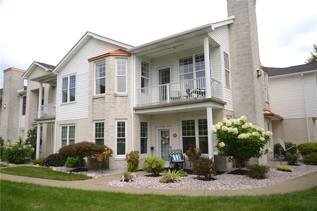 This is what you have been searching for, a low maintenance lifestyle but a surrounding that is full of nature and wonderful views! Make it yours today! | Image 50
