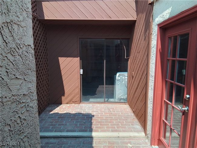 1869 Arbol Verde Way, Townhouse with 4 bedrooms, 2 bathrooms and null parking in Las Vegas NV | Image 57