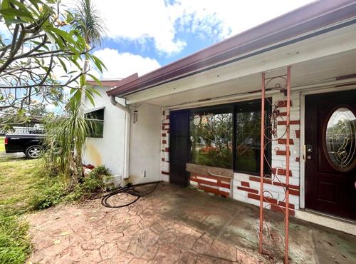 6720 Cody St, Hollywood, FL, 33024 | Card Image