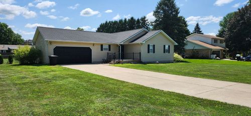1715 Holiday Dr, Niles, MI, 49120-8813 | Card Image