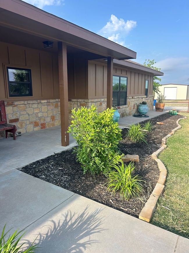 2553 Stonewall Valley Ln, House other with 4 bedrooms, 3 bathrooms and 2 parking in Christoval TX | Image 9