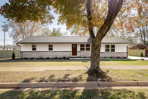 408 W Michigan Ave, Muscle Shoals, AL, 35661-2130 | Card Image