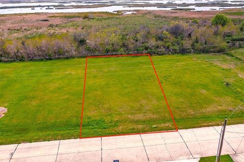 6289 Bayouside Dr, Chauvin, LA, 70344-3708 | Card Image