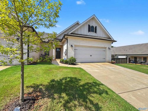 148 Clift Farm Dr, Madison, AL, 35757-2204 | Card Image