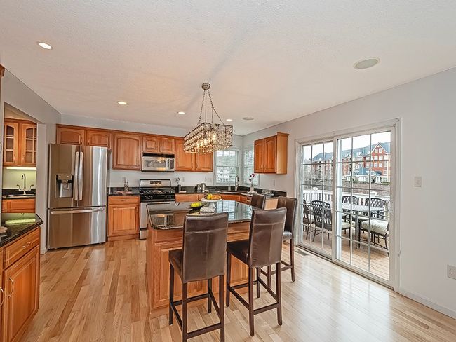 125 Chapel Harbor Dr, Townhouse with 3 bedrooms, 3 bathrooms and 2 parking in Pittsburgh PA | Image 7