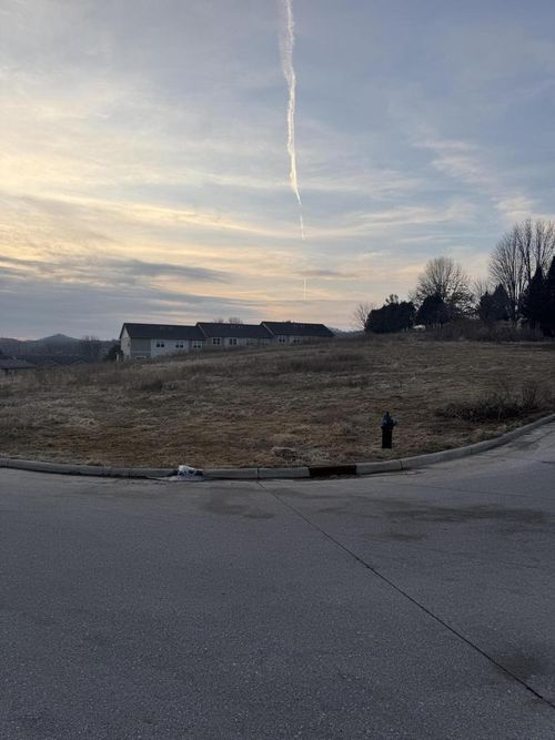 Lot 3 Brooke Elizabeth Drive, Onalaska, WI, 54650 | Card Image