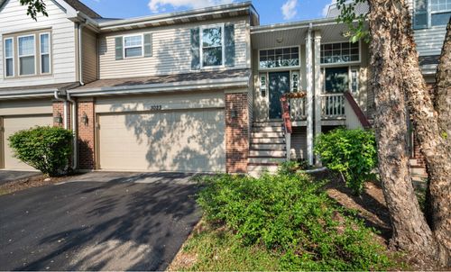 3023 Saganashkee Ln, Naperville, IL, 60564-2403 | Card Image