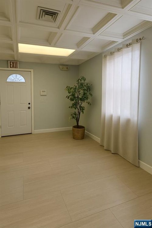 1323 Anderson Ave, Fort Lee, NJ, 07024-1771 | Card Image