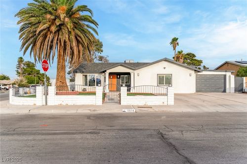 5514 Oxbow St, Las Vegas, NV, 89119-2866 | Card Image