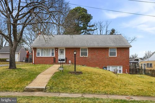 110 Carroll Rd, GLEN BURNIE, MD, 21060-6902 | Card Image