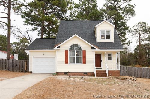 6894 Pin Oak Ln, Fayetteville, NC, 28314-5145 | Card Image