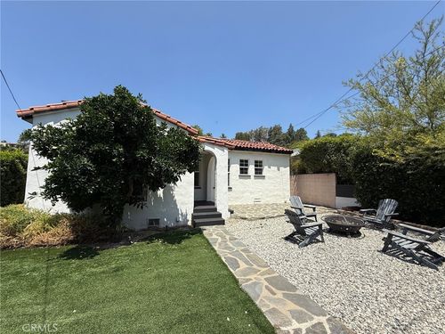 2201 Avon St, LOS ANGELES, CA, 90026-2001 | Card Image