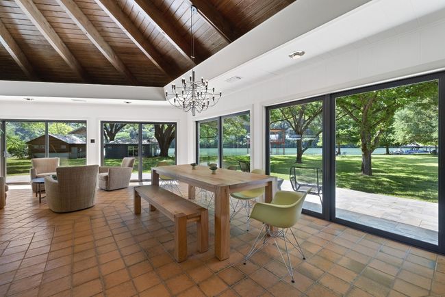2401 Manana St, House other with 4 bedrooms, 4 bathrooms and 2 parking in Austin TX | Image 17