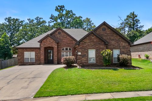 6021 Hardin Dr, Bryant, AR, 72022-7528 | Card Image