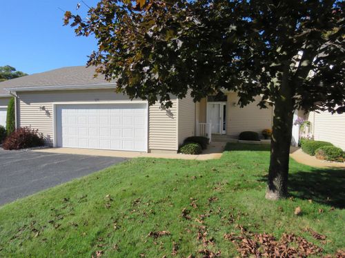 270 Greenview Cir, Cadillac, MI, 49601 | Card Image