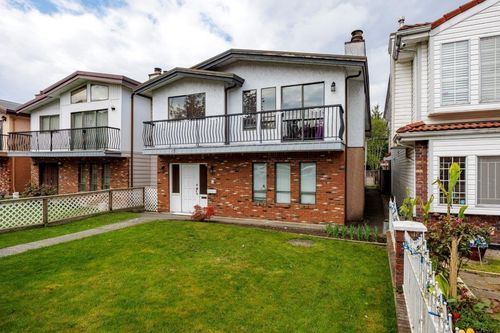 431 E 18th Ave, Vancouver, BC, V5V1E9 | Card Image
