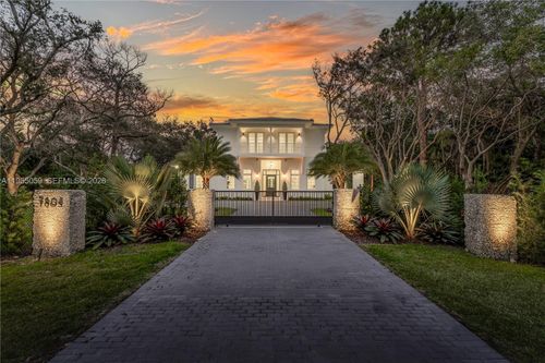 7605 Sw 71st Ave, Miami, FL, 33143-4338 | Card Image