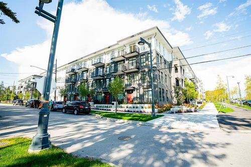 404-13929 105 Blvd, Surrey, BC, V3T0R5 | Card Image