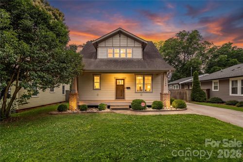 1340 Downs Ave, Charlotte, NC, 28205-2014 | Card Image