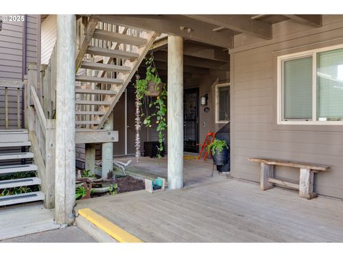 353 N Breaker Point Dr, Cannon Beach, OR, 97110 | Card Image