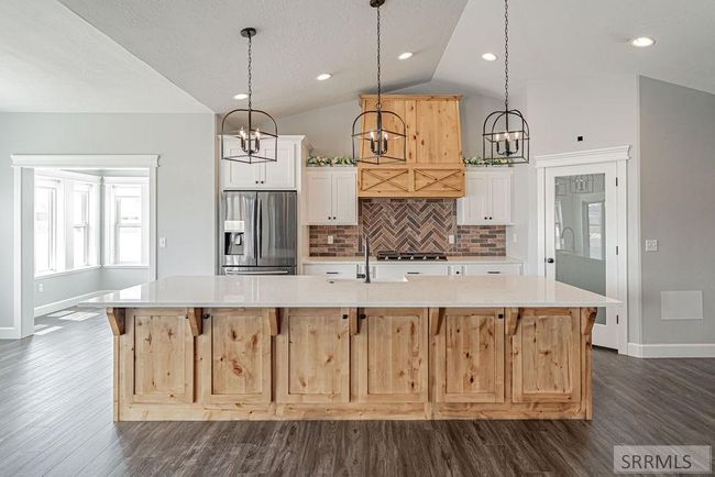 2868 Spring Gulch Dr, House other with 5 bedrooms, 4 bathrooms and 18 parking in Ammon ID | Image 11