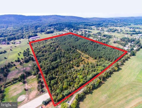 1590 Loudoun Dr, Haymarket, VA, 20169-1120 | Card Image