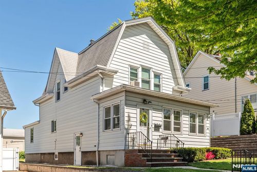 247 Fern Ave, Lyndhurst, NJ, 07071-2125 | Card Image