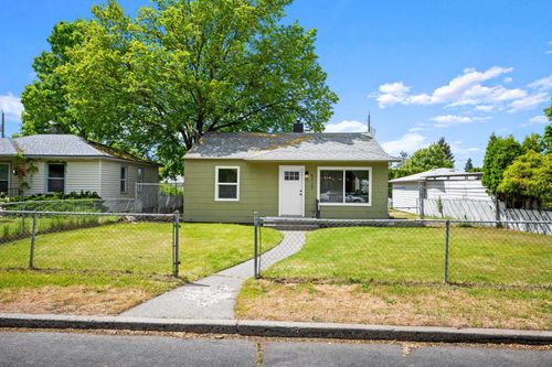 5727 N Cannon St, Spokane, WA, 99205-6919 | Card Image