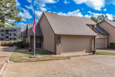 37 - 5640 S Lakeshore Drive, Townhouse with 2 bedrooms, 2 bathrooms and null parking in Shreveport LA | Image 1