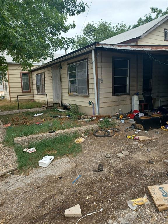Oak Ave, Nixon, TX 78140